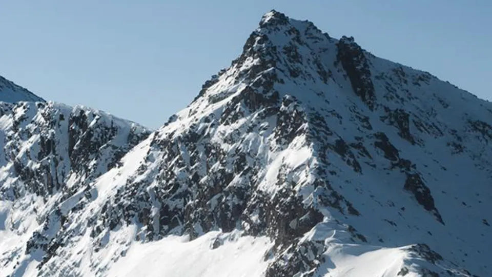 Snowshoes and crampons on the Musala Peak route from Borovets
