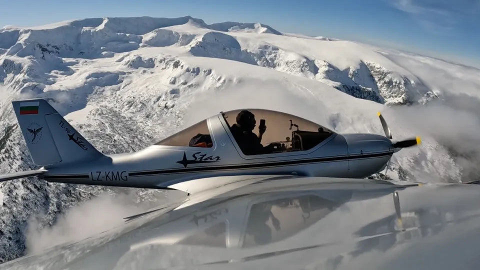 Ваучер 45+ мин. Зимен полет-урок по планинско летене Летище Сапарева баня