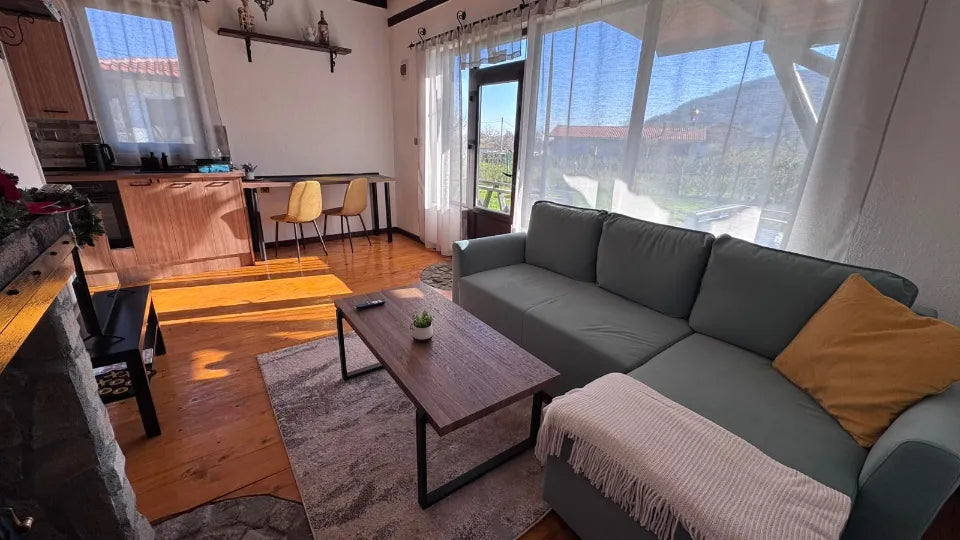 Spa corner with sauna and jacuzzi in Gorno Bryastovo