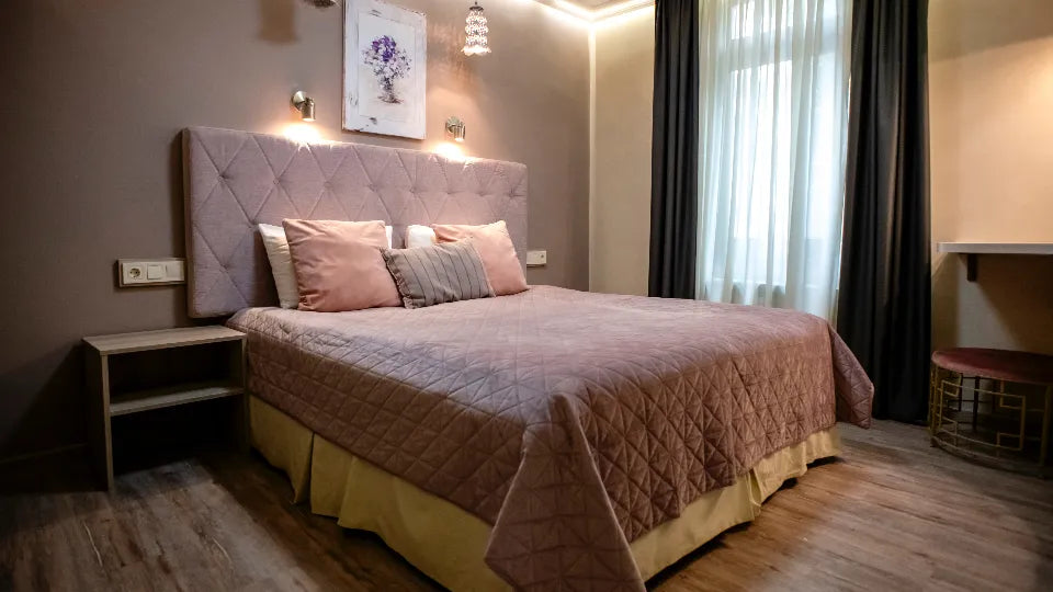 Hotel Pokrit Most family apartment in Varosha, Lovech — bedroom