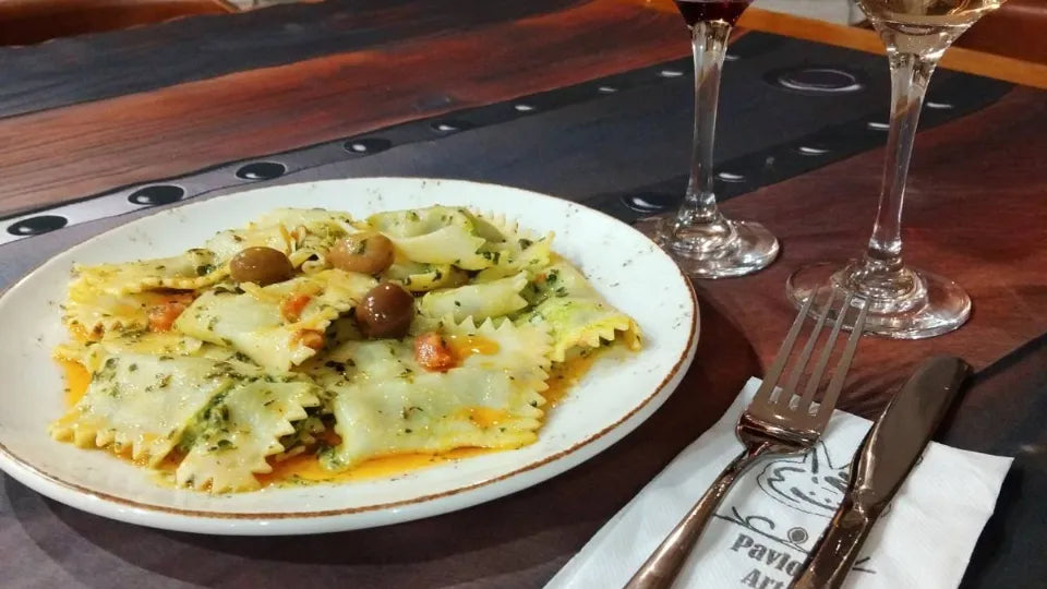 Romantic dinner for two with fresh pasta and Special Reserve wine in Kapana, Plovdiv