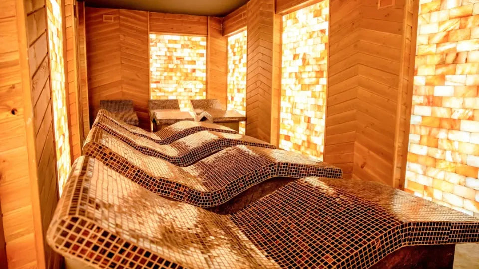 Poolside relaxation loungers, Banya