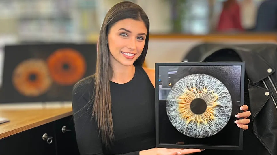 Iris photography in Plovdiv – detailed art portrait of an iris