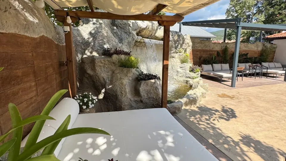 Romantic Deluxe Spa Package for Two