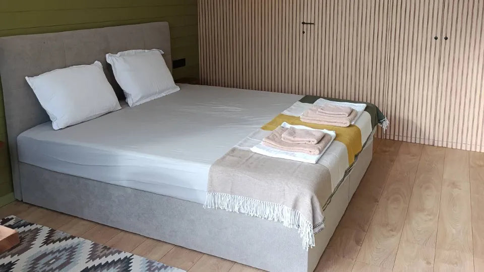 Weekday Bungalow Stay for Two in Strelcha