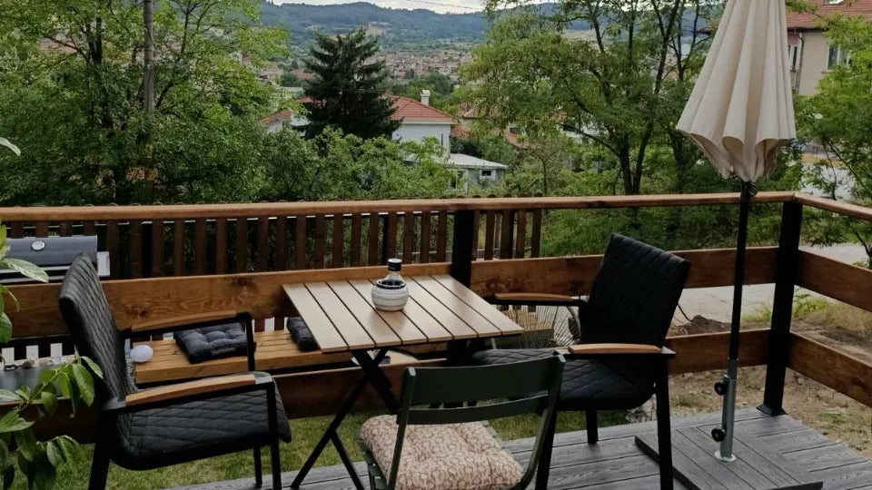Weekend Bungalow Stay for Two in Strelcha