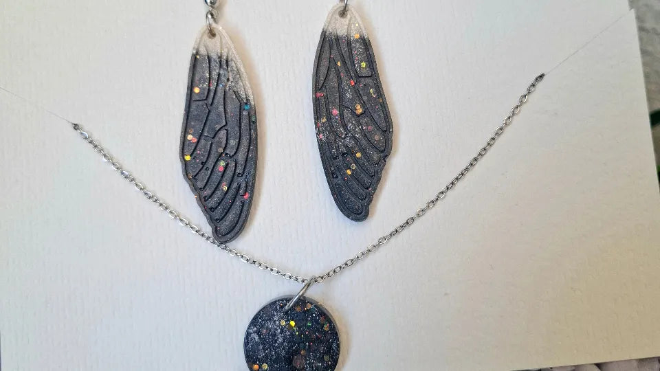 Epoxy Resin Jewellery Workshop in Sofia