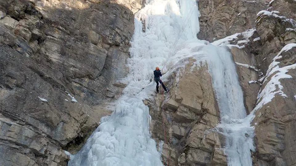 Два дни ледено катерене на водопад